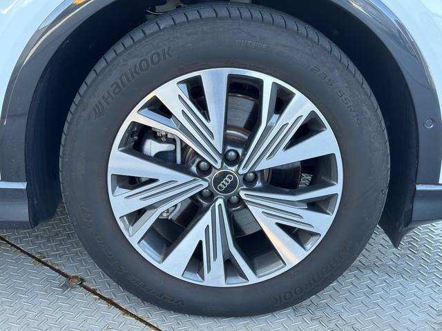 Q4スポーツバック e-トロン 40 e-tron(7枚目)