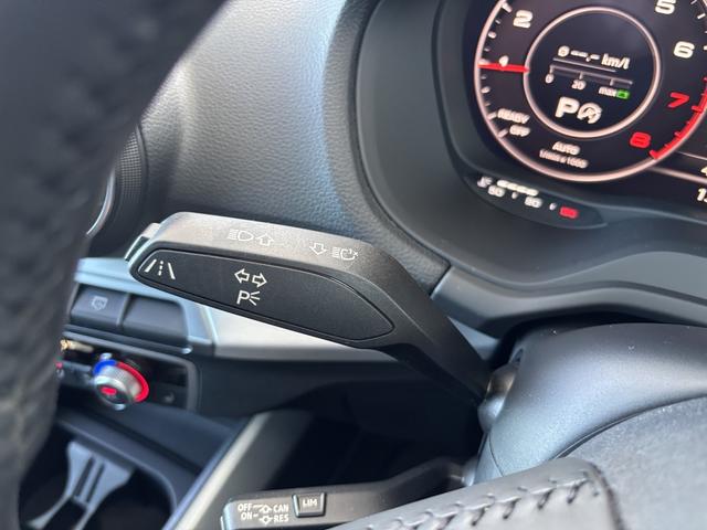 Q2 30TFSIスポーツ(10枚目)