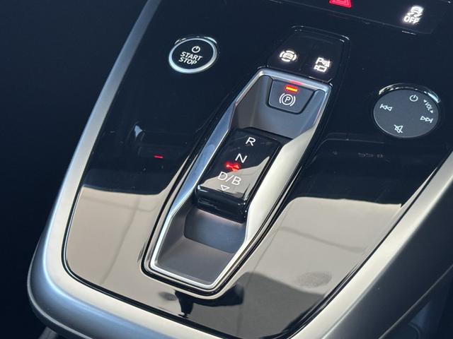 Q4スポーツバック e-トロン 40 e-tron(11枚目)