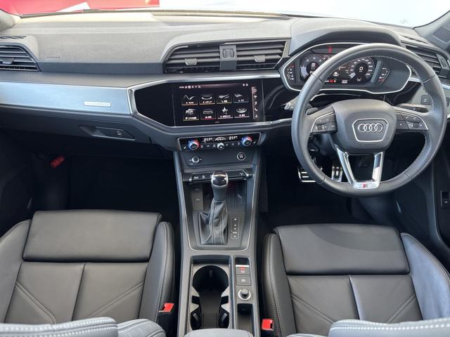 Ｑ３スポーツバック ３５ＴＤＩクワトロ　Ｓライン（8枚目）