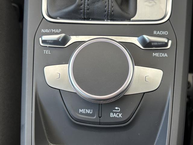 Q2 35TFSIアドバンスド(10枚目)