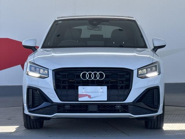 Q2 35TFSI Sライン(2枚目)