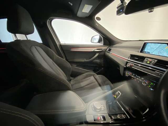 Ｘ２ ｘＤｒｉｖｅ　１８ｄ　ＭスポーツＸ　４ＷＤ　ＥＴＣ　バックカメラ　クリアランスソナー　衝突被害軽減システム　ターボ　ナビ　ＬＥＤヘッドランプ　アルミホイール　スマートキー　アイドリングストップ　シートヒーター　ＡＴ　盗難防止システム（14枚目）