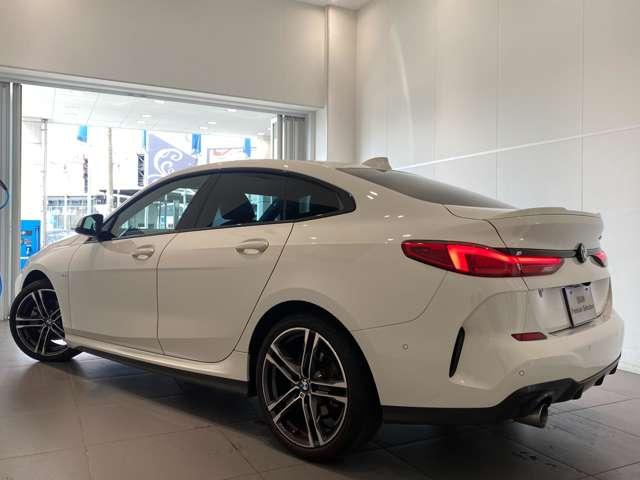 2シリーズ 218iグランクーペ Mスポーツ ETC クリアランスソナー オートクルーズコントロール パークアシスト バックカメラ ナビ TV アルミホイール AT スマートキー アイドリングストップ 電動格納ミラー パワーシート エアコン(18枚目)