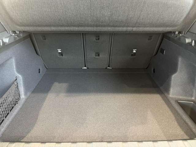 iX2 xDrive 30 Mスポーツ 4WD 全周囲カメラ クリアランスソナー オートクルーズコントロール パワーシート 衝突被害軽減システム サンルーフ ナビ LEDヘッドランプ アルミホイール スマートキー シートヒーター CVT(19枚目)