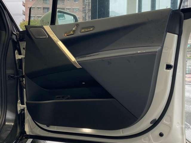 iX xDrive 50 4WD ETC 全周囲カメラ クリアランスソナー オートクルーズコントロール パワーシート 衝突被害軽減システム サンルーフ LEDヘッドランプ アルミホイール スマートキー シートヒーター CVT(22枚目)