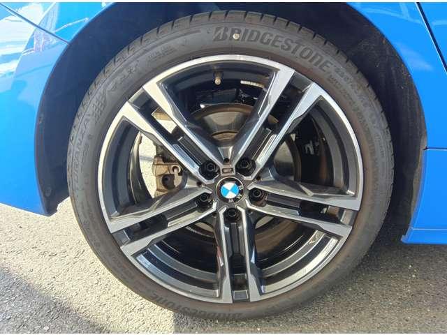 １シリーズ １１８ｉ　Ｍスポーツ　バックカメラ　ナビ　クリアランスソナー　オートクルーズコントロール　パークアシスト　衝突被害軽減システム　アルミホイール　ＬＥＤヘッドランプ　パワーシート　スマートキー　アイドリングストップ　ＡＴ（20枚目）