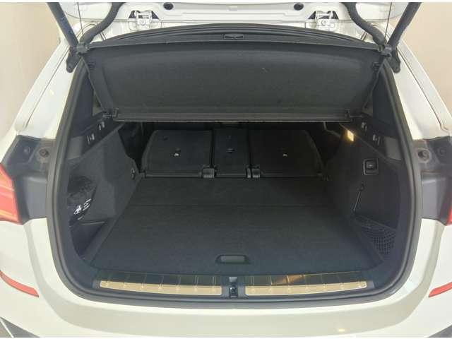 X1 sDrive 18i Mスポーツ バックカメラ クリアランスソナー オートクルーズコントロール 衝突被害軽減システム ナビ TV オートライト LEDヘッドランプ ヘッドライトウォッシャー 電動リアゲート アルミホイール スマートキー(19枚目)