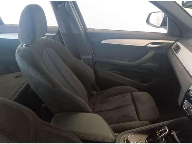 X1 sDrive 18i Mスポーツ バックカメラ クリアランスソナー オートクルーズコントロール 衝突被害軽減システム ナビ TV オートライト LEDヘッドランプ ヘッドライトウォッシャー 電動リアゲート アルミホイール スマートキー(24枚目)