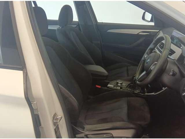 X1 sDrive 18i Mスポーツ バックカメラ クリアランスソナー オートクルーズコントロール 衝突被害軽減システム ナビ TV オートライト LEDヘッドランプ ヘッドライトウォッシャー 電動リアゲート アルミホイール スマートキー(25枚目)