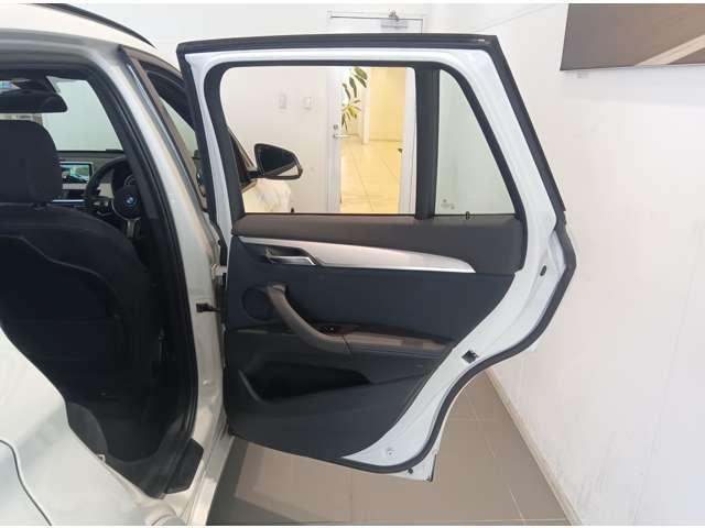 X1 sDrive 18i Mスポーツ バックカメラ クリアランスソナー オートクルーズコントロール 衝突被害軽減システム ナビ TV オートライト LEDヘッドランプ ヘッドライトウォッシャー 電動リアゲート アルミホイール スマートキー(26枚目)