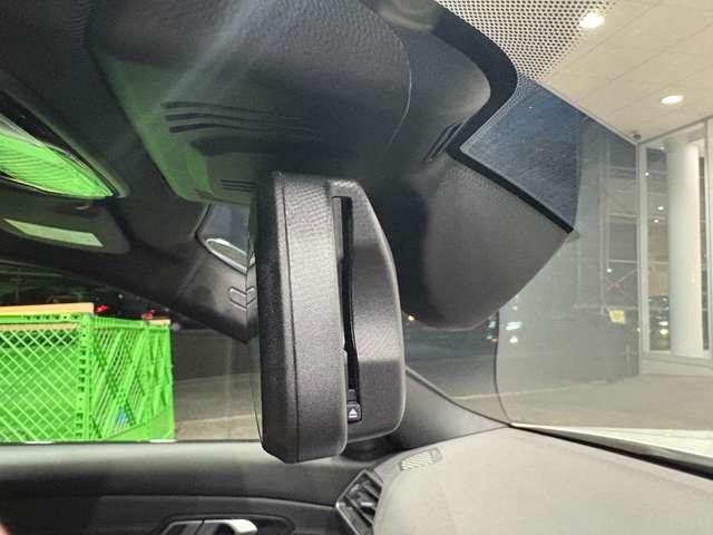 3シリーズ 320d xDrive Mスポーツ ディーゼルターボ 4WD 黒レザ-シート純正19インチAW(25枚目)