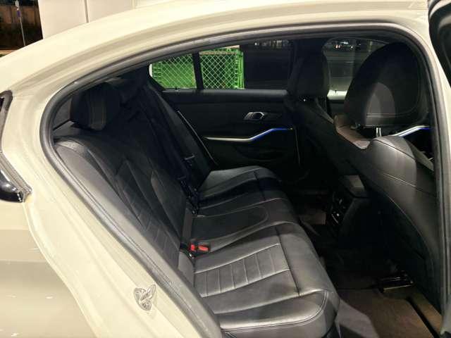 3シリーズ 320d xDrive Mスポーツ ディーゼルターボ 4WD 黒レザ-シート純正19インチAW(27枚目)