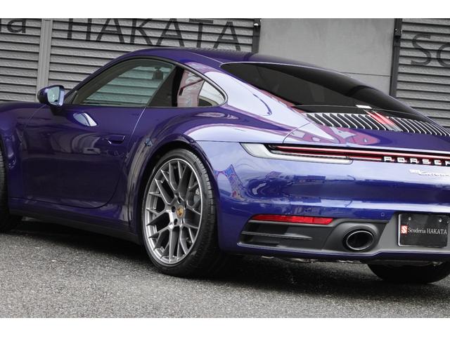 ９１１ ９１１カレラ４　４ＷＤ　右ハンドル　スポーツエグゾースト　ＲＳスパイダーホイール　ＰＡＳＭ　エントリー＆ドライブ（10枚目）