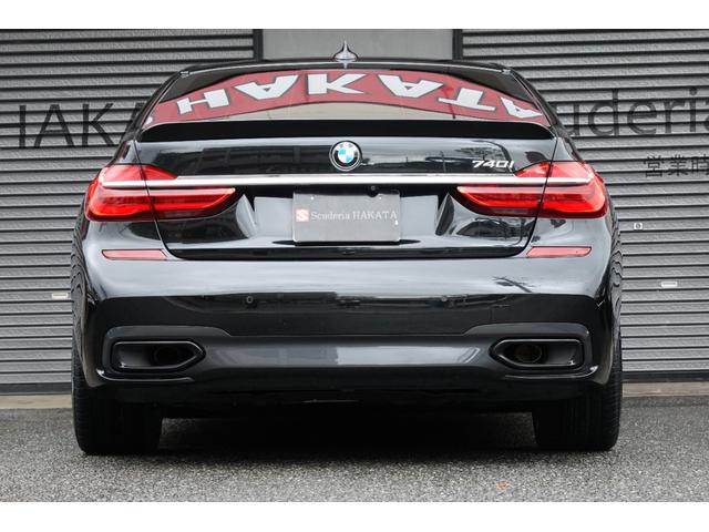 ７シリーズ ７４０ｉ　Ｍスポーツ　社外フロントスポイラー＆トランクスポイラー　ヘッドアップディスプレイ　ハーマンカードン　サンルーフ　アンビエントライト　エアサス　黒革シート　禁煙車（7枚目）