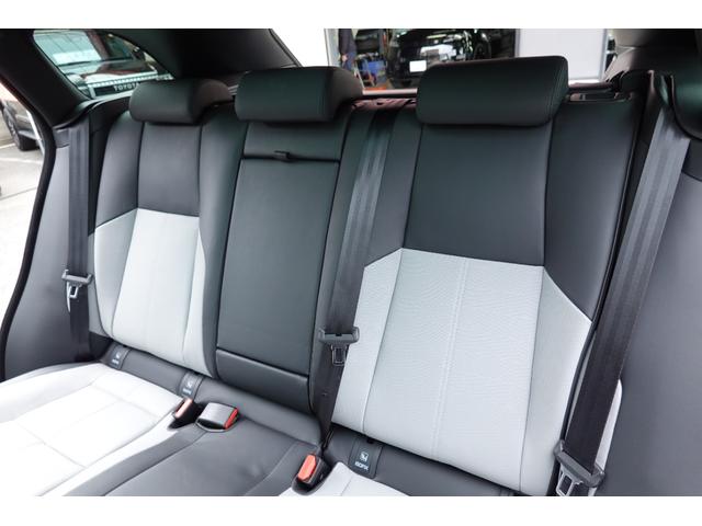 LAND ROVER RANGE ROVER VELAR DYNAMIC HSE D200