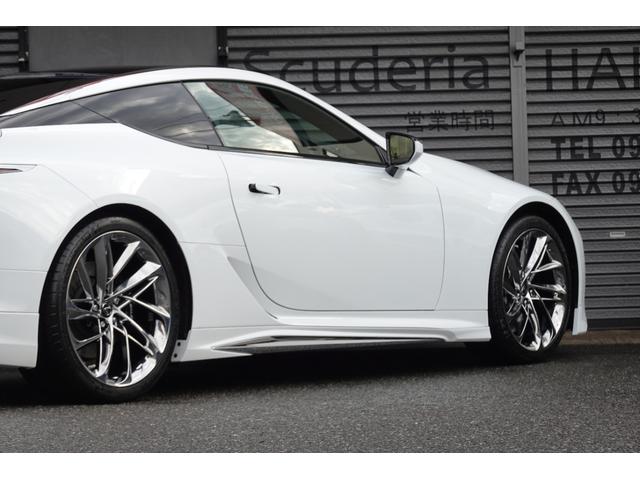 ＬＣ ＬＣ５００ｈ　Ｌパッケージ　モデリスタエアロ　２１インチアルミ　マークレビンソン　ガラスルーフ　フレアレッド＆ブラックインテリア　社外セキュリティー　禁煙車（6枚目）
