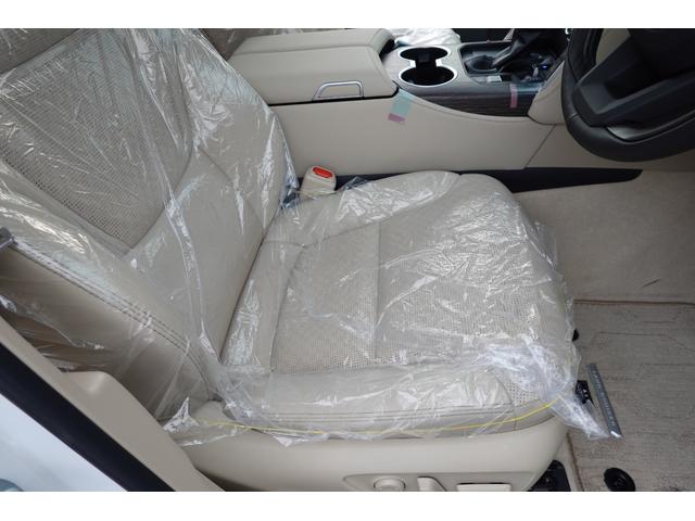 ランドクルーザー ＺＸ　モデリスタエアロ＆ヒッチメンバー　リヤエンターテイメント　ＪＢＬサウンド　クールボックス　電動リヤデフロック　サンルーフ　ベージュレザーシート　寒冷地仕様（14枚目）