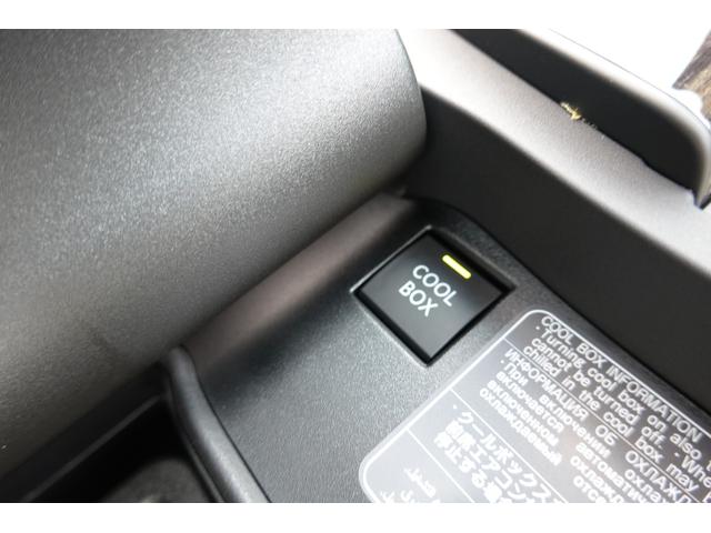 LX LX600 モデリスタアエアロ アドバンストラグジュアリーパッケージ 22インチアルミ マ―クレビンソン リヤエンターテインメント クールBOX 寒冷地仕様 TVキャンセラー ワンオーナー 禁煙車 7人乗り(23枚目)