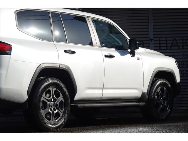 ランドクルーザー ＧＲスポーツ　２０２５年改良モデル　Ｔコネクト＋　ＪＢＬサウンド　サンルーフ　電動デフロック　ヘッドアップディスプレイ　ルーフレール　禁煙車（6枚目）