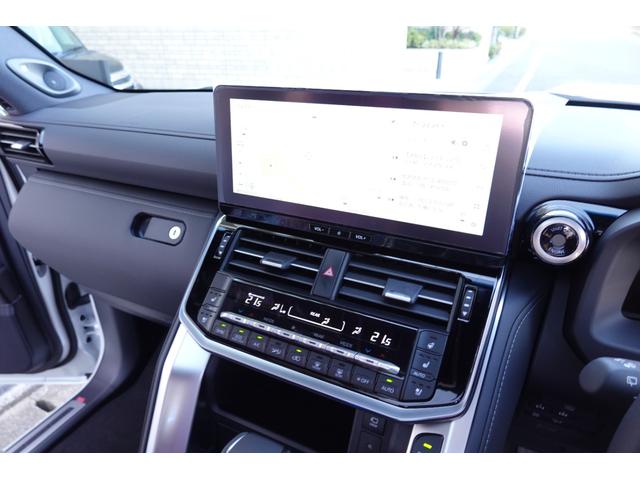 ランドクルーザー ＧＲスポーツ　２０２５年改良モデル　Ｔコネクト＋　ＪＢＬサウンド　サンルーフ　電動デフロック　ヘッドアップディスプレイ　ルーフレール　禁煙車（18枚目）