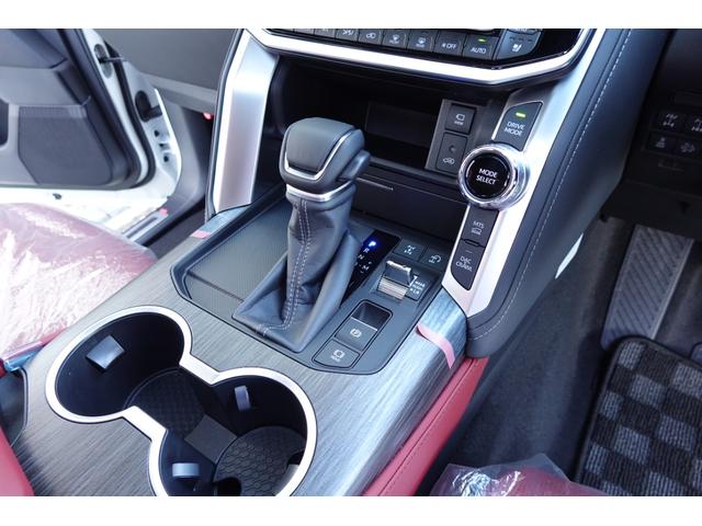 ランドクルーザー ＧＲスポーツ　２０２５年改良モデル　Ｔコネクト＋　ＪＢＬサウンド　サンルーフ　電動デフロック　ヘッドアップディスプレイ　ルーフレール　禁煙車（20枚目）