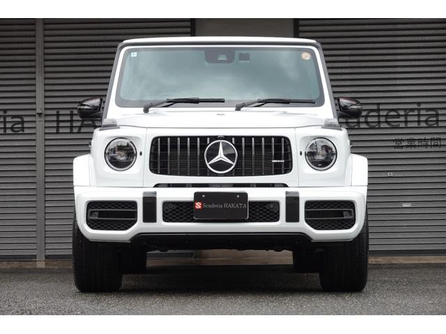 Gクラス G63 マヌファクトゥーアプログラムプラス ナイトパッケージ 21インチアルミ AMGパフォーマンススステア オパリスホワイト ワンオーナ- 禁煙車(2枚目)