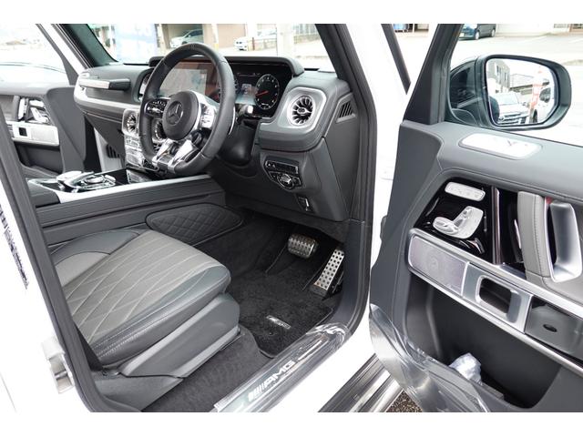 Gクラス G63 マヌファクトゥーアプログラムプラス ナイトパッケージ 21インチアルミ AMGパフォーマンススステア オパリスホワイト ワンオーナ- 禁煙車(12枚目)