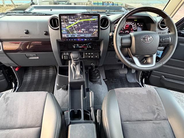 ランドクルーザー７０ ＡＸ　モデリスタ　ＪＡＯＳカスタムパーツ＆フロント＆リアアンダーカバー・モデリスタ１８インチアルミ　４０周年記念パーツ　アルパインＢＩＧーＸ　１１型ナビ　インテリアパネル（14枚目）