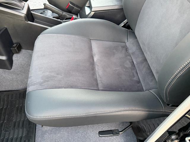 ランドクルーザー７０ ＡＸ　モデリスタ　ＪＡＯＳカスタムパーツ＆フロント＆リアアンダーカバー・モデリスタ１８インチアルミ　４０周年記念パーツ　アルパインＢＩＧーＸ　１１型ナビ　インテリアパネル（25枚目）