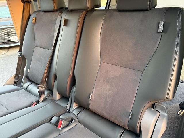 ランドクルーザー７０ ＡＸ　モデリスタ　ＪＡＯＳカスタムパーツ＆フロント＆リアアンダーカバー・モデリスタ１８インチアルミ　４０周年記念パーツ　アルパインＢＩＧーＸ　１１型ナビ　インテリアパネル（31枚目）