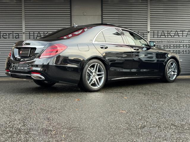 Ｓクラス Ｓ４００　ＡＭＧライン　後期モデル　ヘッドアップディスプレイ　パノラマルーフ　黒革シート　ワンオーナー　禁煙車（5枚目）