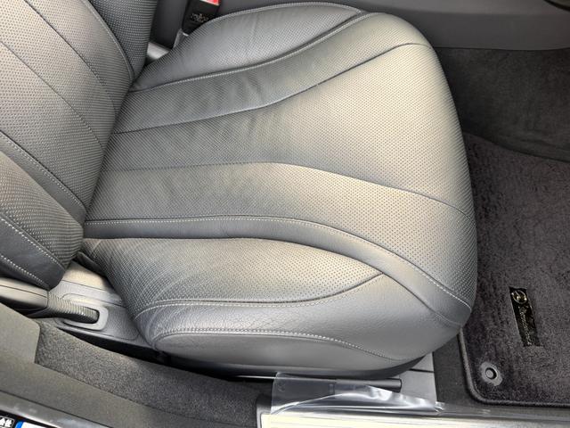 Ｓクラス Ｓ４００　ＡＭＧライン　後期モデル　ヘッドアップディスプレイ　パノラマルーフ　黒革シート　ワンオーナー　禁煙車（15枚目）