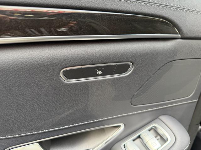 Ｓクラス Ｓ４００　ＡＭＧライン　後期モデル　ヘッドアップディスプレイ　パノラマルーフ　黒革シート　ワンオーナー　禁煙車（33枚目）