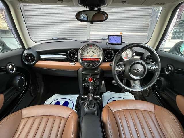 ＭＩＮＩ クーパーＳ　ディーラー記録簿（Ｈ２８．３０．Ｒ２．４．６）／純正レザーシート／シートヒーター／説明書／（6枚目）