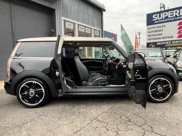 ＭＩＮＩ クーパーＳ　最終後期型／特別限定車ボンドストリート／本革シート／　シートヒーター／ドライブレコーダー／ボンネットステッカー新品／専用１７インチアルミホイール（ツイン・スポーク）／オートライト／オートワイパー／禁煙（6枚目）