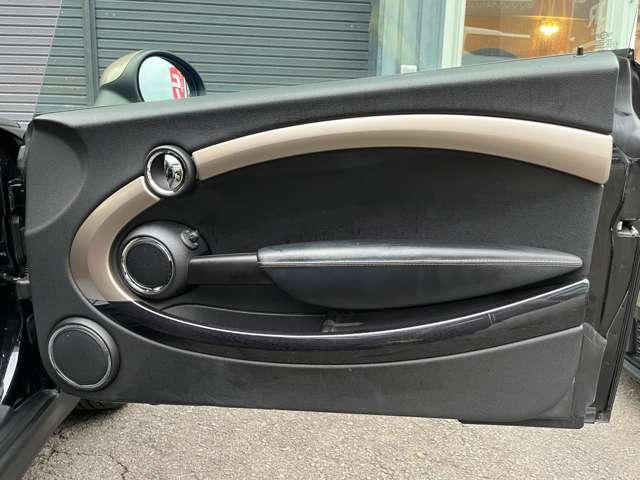 ＭＩＮＩ クーパーＳ　最終後期型／特別限定車ボンドストリート／本革シート／　シートヒーター／ドライブレコーダー／ボンネットステッカー新品／専用１７インチアルミホイール（ツイン・スポーク）／オートライト／オートワイパー／禁煙（24枚目）