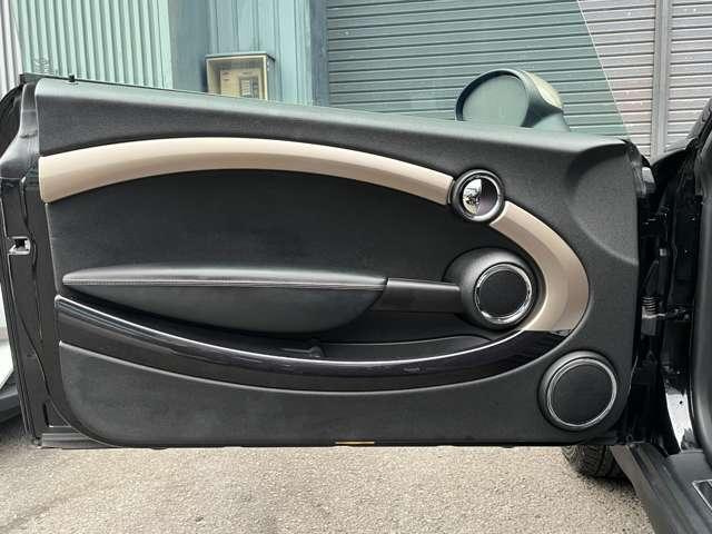 ＭＩＮＩ クーパーＳ　最終後期型／特別限定車ボンドストリート／本革シート／　シートヒーター／ドライブレコーダー／ボンネットステッカー新品／専用１７インチアルミホイール（ツイン・スポーク）／オートライト／オートワイパー／禁煙（25枚目）