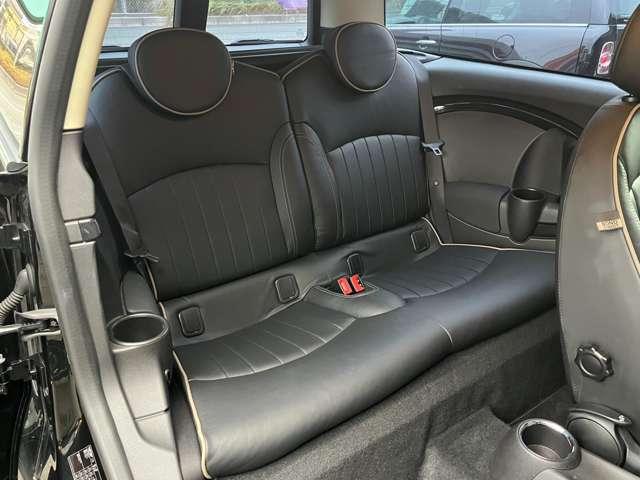 ＭＩＮＩ クーパーＳ　最終後期型／特別限定車ボンドストリート／本革シート／　シートヒーター／ドライブレコーダー／ボンネットステッカー新品／専用１７インチアルミホイール（ツイン・スポーク）／オートライト／オートワイパー／禁煙（31枚目）