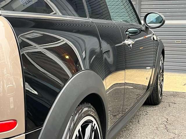 ＭＩＮＩ クーパーＳ　最終後期型／特別限定車ボンドストリート／本革シート／　シートヒーター／ドライブレコーダー／ボンネットステッカー新品／専用１７インチアルミホイール（ツイン・スポーク）／オートライト／オートワイパー／禁煙（54枚目）