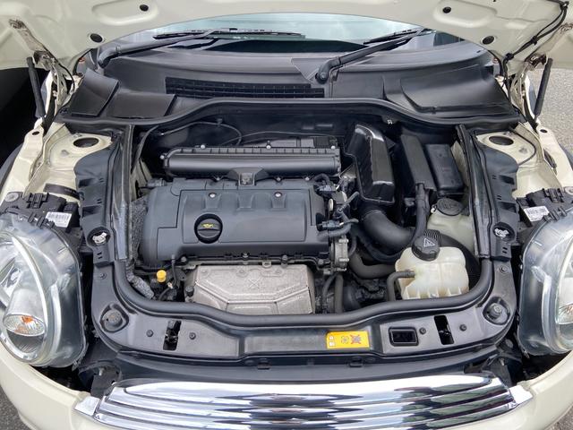 ＭＩＮＩ ワン　１５ｉｎｃｈディーンクロスカントリー／ディーラー記録簿（Ｈ２４．２５．２６．２７．２８．２９．３０．Ｒ１．３．４）／純正アームレスト付／ＥＴＣ（8枚目）