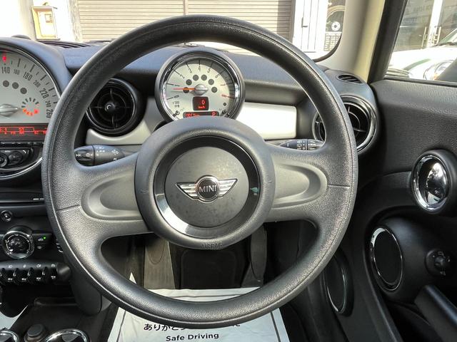 ＭＩＮＩ ワン　１５ｉｎｃｈディーンクロスカントリー／ディーラー記録簿（Ｈ２４．２５．２６．２７．２８．２９．３０．Ｒ１．３．４）／純正アームレスト付／ＥＴＣ（31枚目）
