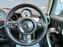 ステアリングはべた付き・傷等のない清潔感のある綺麗なコンディションです。