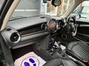 クーパーＳ　最終後期型／特別限定車ボンドストリート／本革シート／　シートヒーター／ドライブレコーダー／ボンネットステッカー新品／専用１７インチアルミホイール（ツイン・スポーク）／オートライト／オートワイパー／禁煙（27枚目）