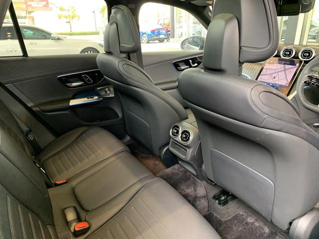 ＧＬＣ２２０ｄ　４マチック　ＡＭＧラインパッケージ　ＥＴＣ　全周囲カメラ　クリアランスソナー　オートクルーズコントロール　レーンアシスト　パワーシート　ナビ　オートライト　電動リアゲート　アルミホイール　スマートキー　アイドリングストップ(38枚目)