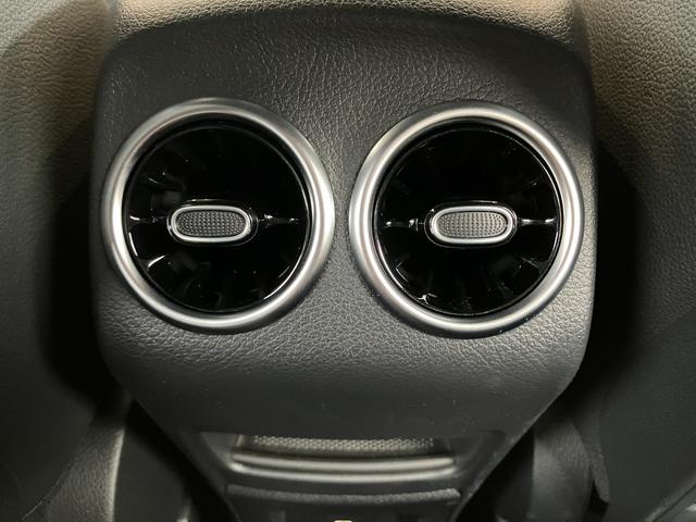 Ｂクラス Ｂ２００ｄ　ＡＭＧラインパッケージ　ドライブレコーダー　ＥＴＣ　バックカメラ　ナビ　ＴＶ　オートクルーズコントロール　レーンアシスト　アルミホイール　オートライト　ＬＥＤヘッドランプ　パワーシート　スマートキー　電動格納ミラー（46枚目）
