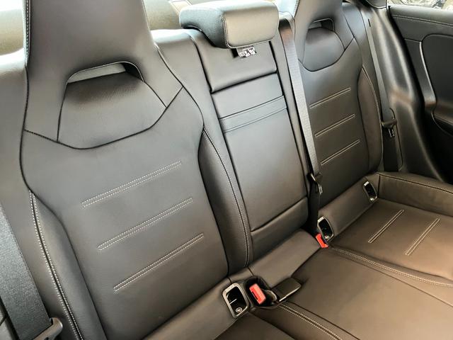 ＣＬＡクラス ＣＬＡ３５　４マチック　４ＷＤ　ドライブレコーダー　ＥＴＣ　クリアランスソナー　レーンアシスト　オートクルーズコントロール　全周囲カメラ　ナビ　ＴＶ　アルミホイール　オートライト　ＬＥＤヘッドランプ　サンルーフ　ＡＴ（40枚目）