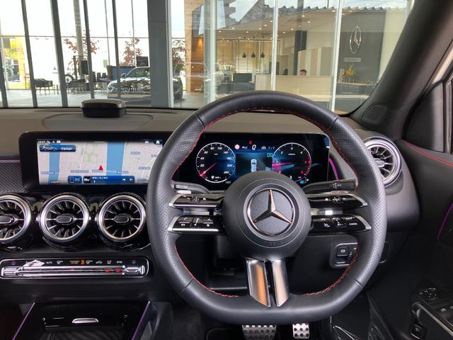 GLB GLB200d 4マチック AMGラインパッケージ 4WD ドライブレコーダー ETC 全周囲カメラ クリアランスソナー オートクルーズコントロール パワーシート サンルーフ ナビ オートライト LEDヘッドランプ ヘッドライトウォッシャー(3枚目)