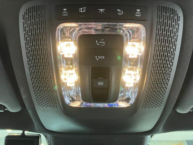 GLB GLB200d 4マチック AMGラインパッケージ 4WD ドライブレコーダー ETC 全周囲カメラ クリアランスソナー オートクルーズコントロール パワーシート サンルーフ ナビ オートライト LEDヘッドランプ ヘッドライトウォッシャー(8枚目)