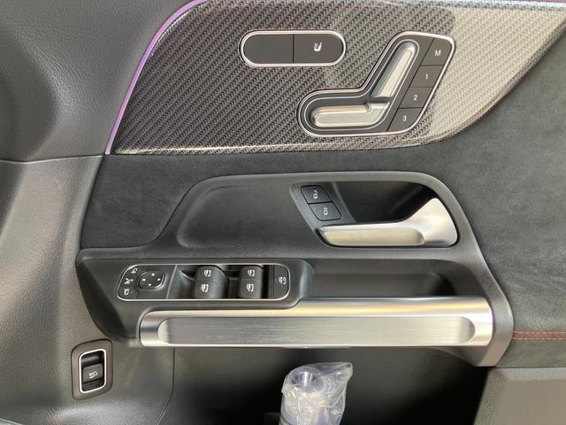 GLB GLB200d 4マチック AMGラインパッケージ 4WD ドライブレコーダー ETC 全周囲カメラ クリアランスソナー オートクルーズコントロール パワーシート サンルーフ ナビ オートライト LEDヘッドランプ ヘッドライトウォッシャー(11枚目)